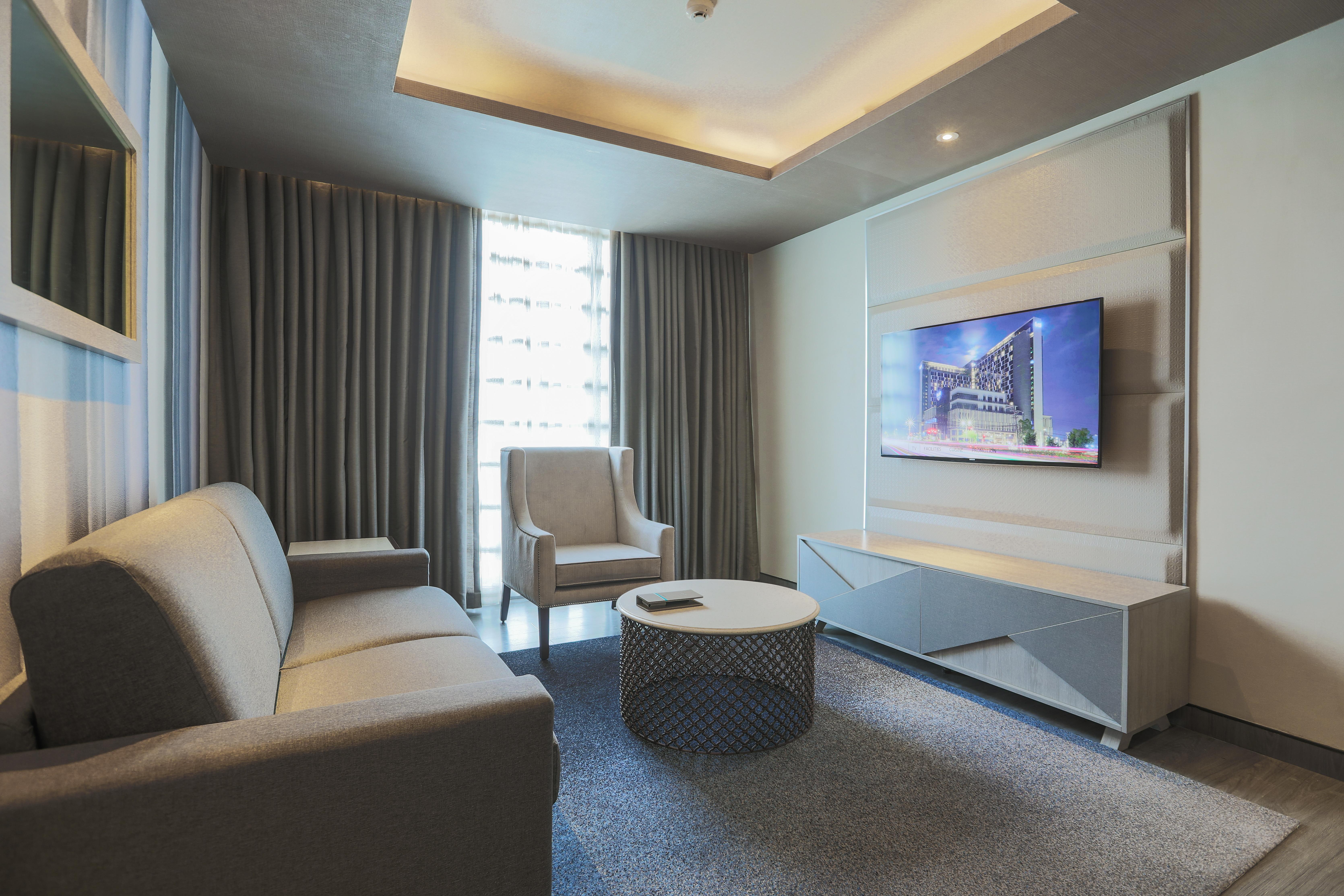 Bai Hotel Cebu Екстер'єр фото