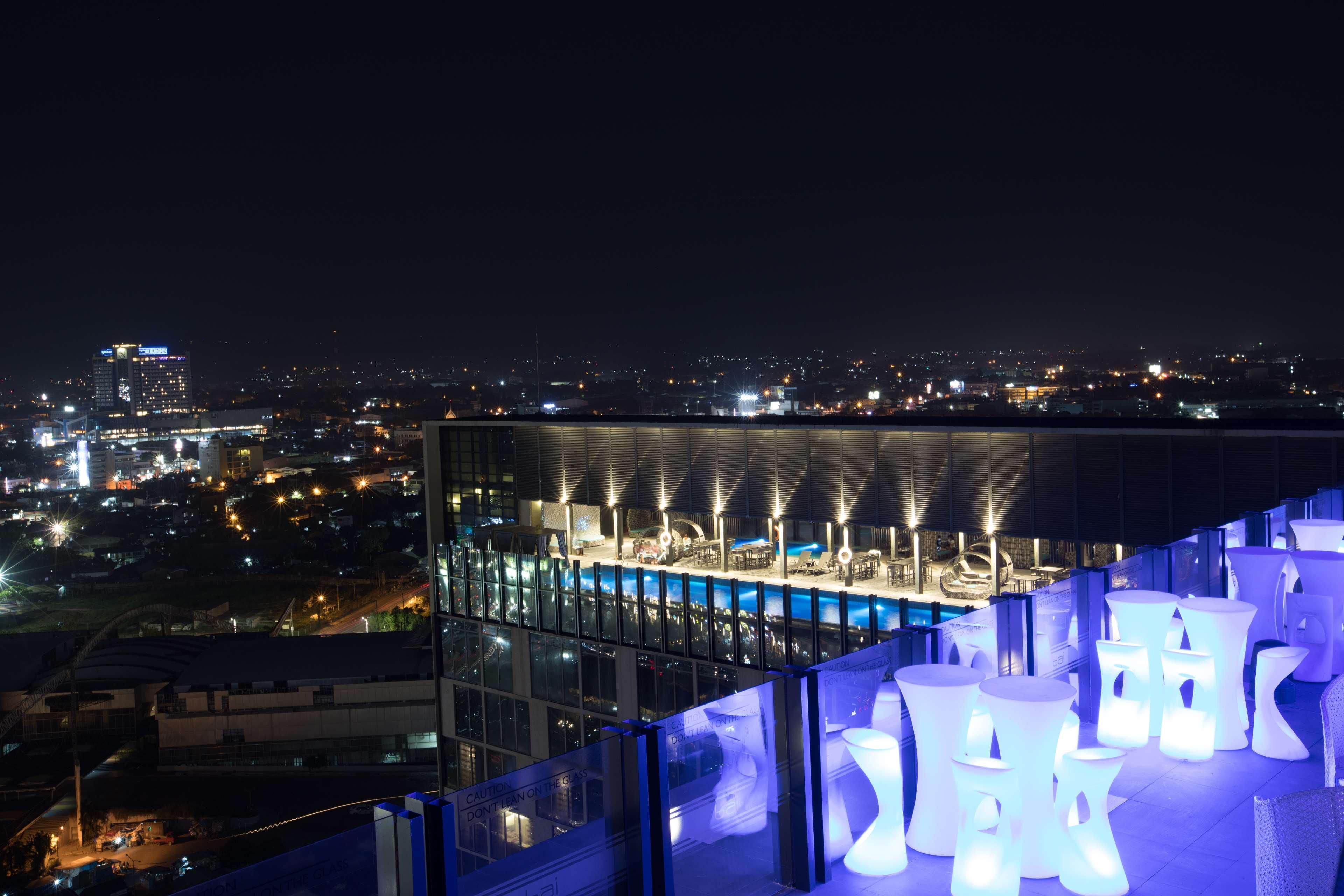 Bai Hotel Cebu Екстер'єр фото