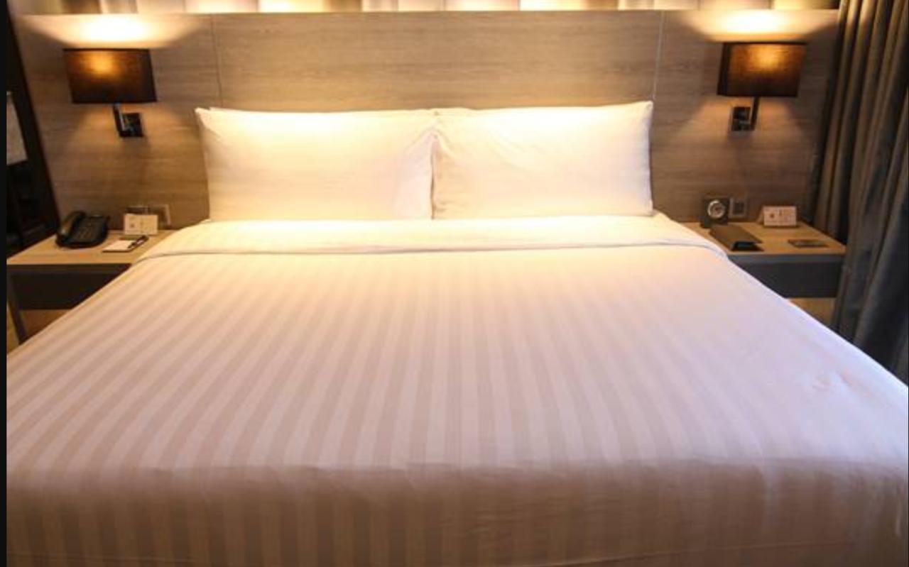 Bai Hotel Cebu Екстер'єр фото