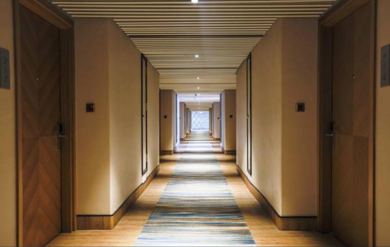 Bai Hotel Cebu Екстер'єр фото